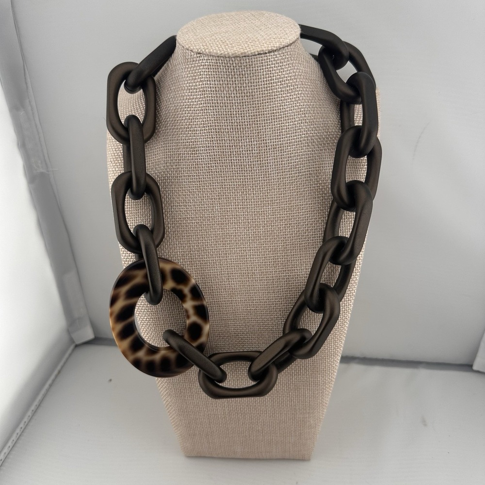 PONO Joan Goodman Italy Resin Large Link Necklace Bronze Leopard Statement